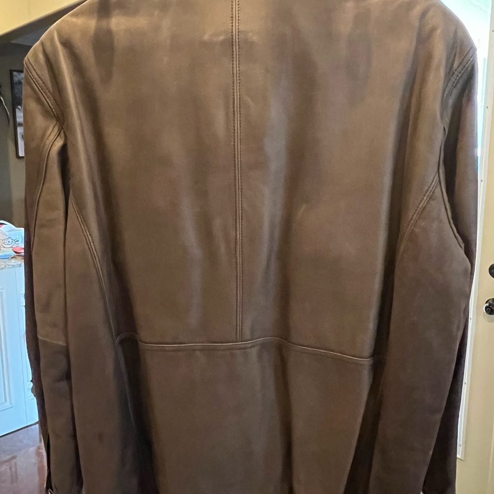 Leather Jacket - Picture 4 of 6